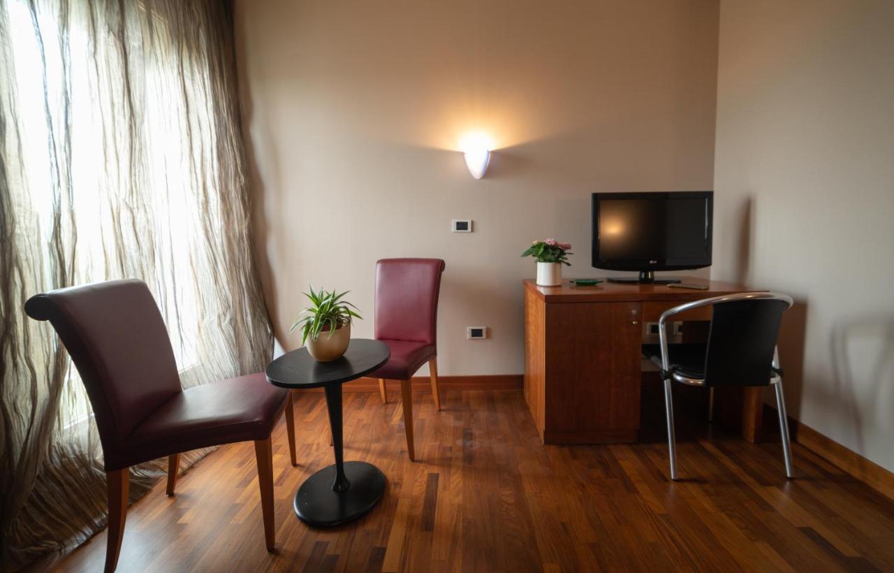 Hotel Querini Budget & Business Hotel Sandrigo Zewnętrze zdjęcie